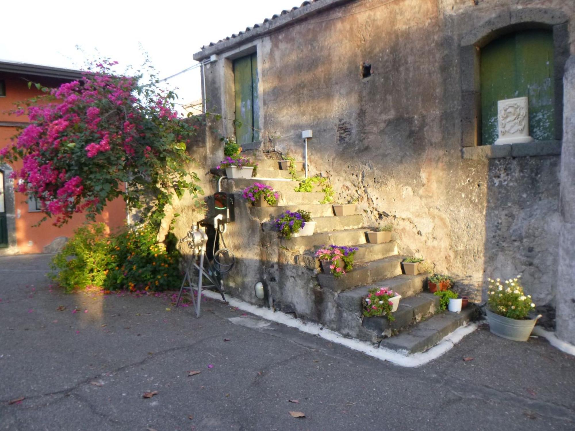 Bed and Breakfast Baglio Delle Rose Джарре Екстер'єр фото