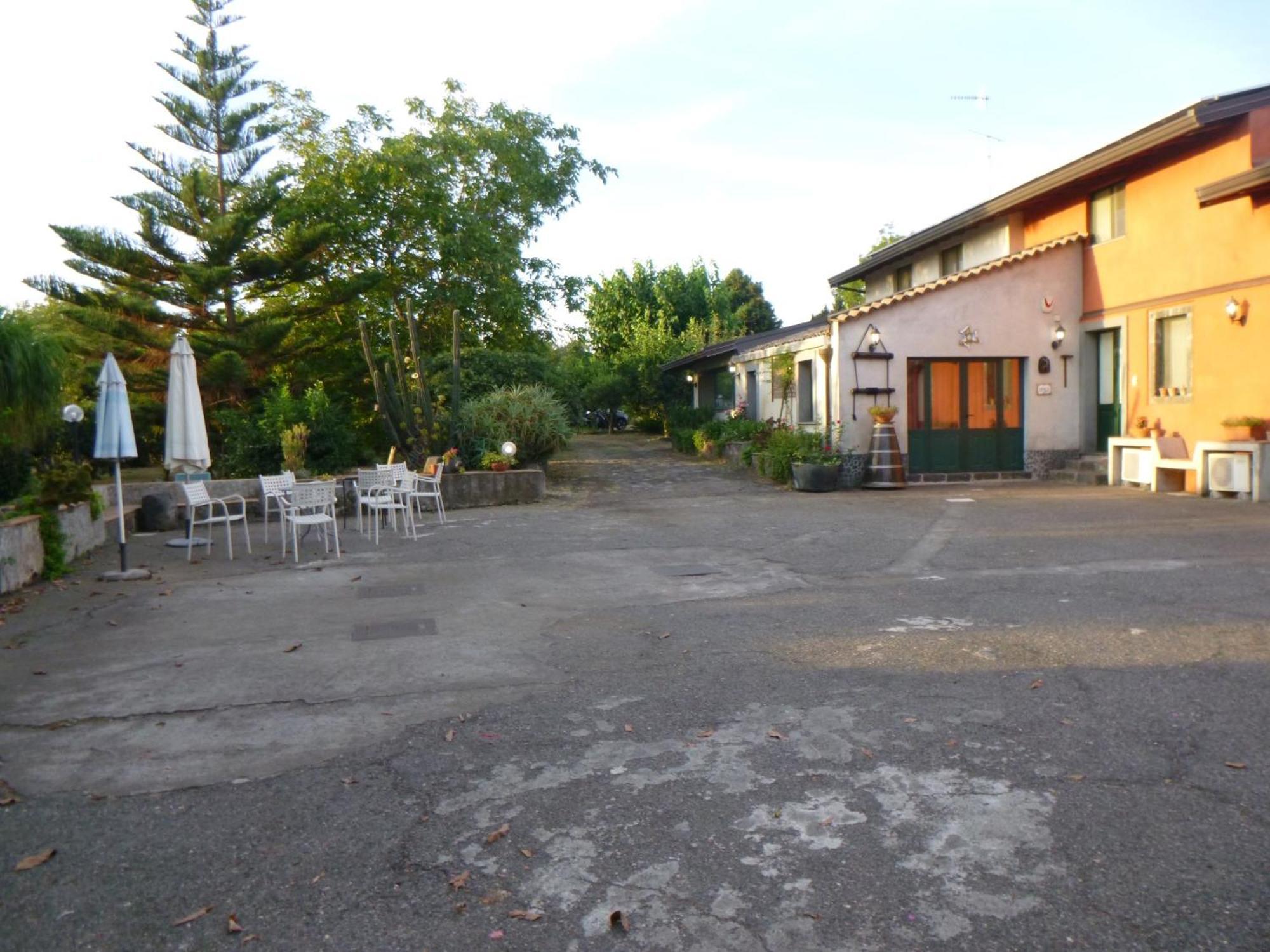 Bed and Breakfast Baglio Delle Rose Джарре Екстер'єр фото